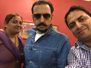 IFEFA 1 - Maxine Salma and Amarinder Bajwa in selfie with Gulshan Grover