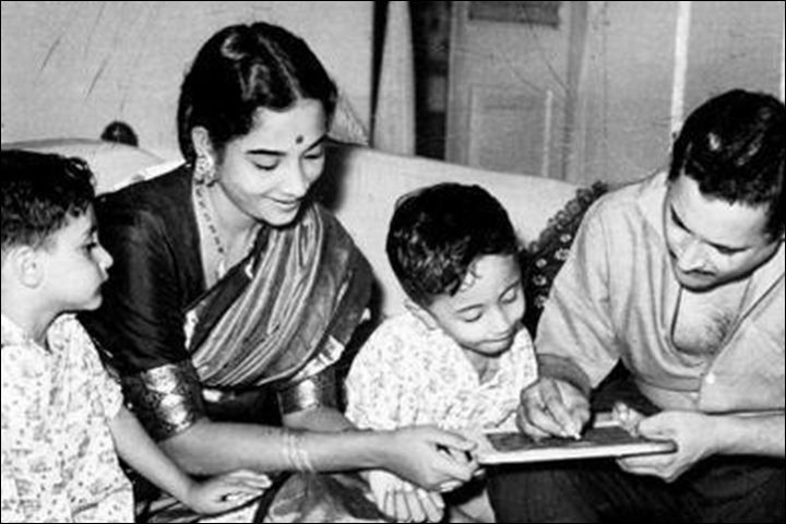 Sydney to witness 'Gardish Mein Taare' play based on Guru Dutt and ...